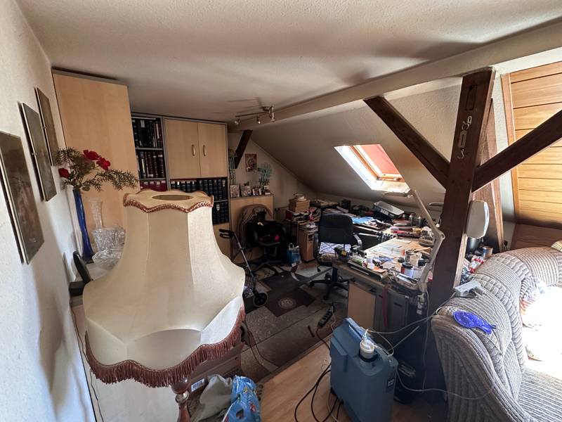 M15 DG Wohnung – Vorher