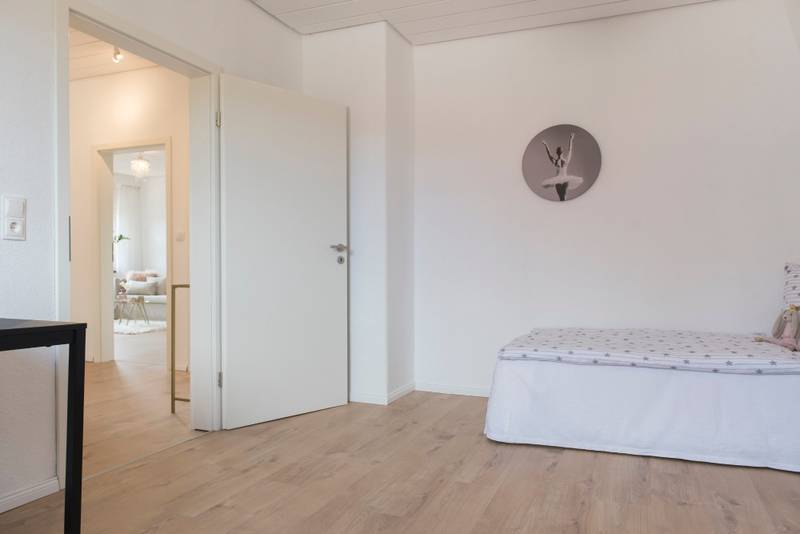 S145 - 3 Zimmer DG Wohnung – Nachher